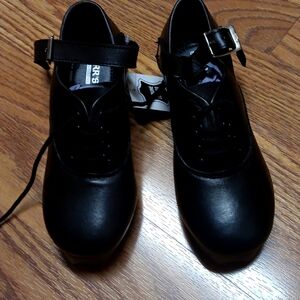 Corr's kids 13.5 brand new